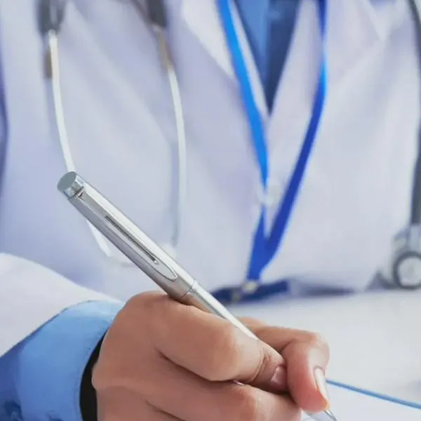 Nueva ley laboral garantiza salario pleno durante citas médicas e incapacidades