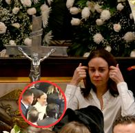Aparece video del momento exacto en que Cabal saludó (con micrófono) a viuda de Miguel Uribe. La esposa del senador dice que ella la amenazó. 