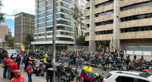 Bogotá podría vivir un caos este martes por varios bloqueos: estos son los puntos de concentración. Las marchas comenzarán desde temprano. 