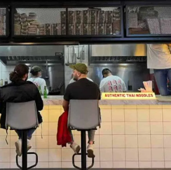 Restaurante TOM en Bogotá, de comida asiática, cierra su negocio