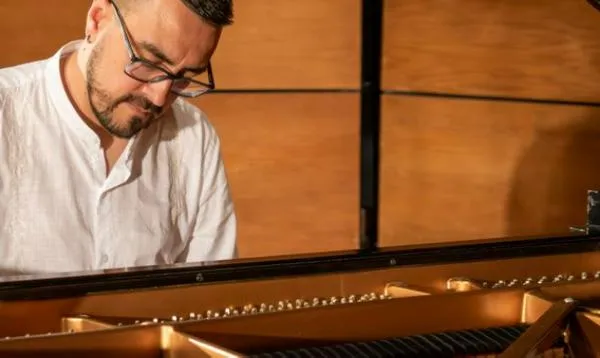 El repertorio clásico de Bach, Beethoven y Chopin, en recital de pianista manizaleño: Federico Santa Ramírez