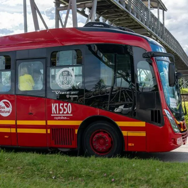 Pasajero de Transmilenio fue herido en bus tras intento de robo