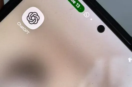 ChatGPT tendrá nuevas restricciones para menores de edad: OpenAI 