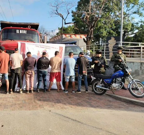 Golpe a las finanzas del ELN: así cayó la red que traficaba gasolina y ACPM en el Cesar; 11 capturados