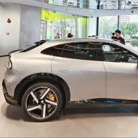 Carros no tendrían más las manijas retráctiles, las cuales están en la cuerda floja por fallas en seguridad reveladas por China y Europa.