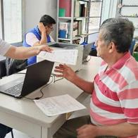Ya se conocen algunas de las propuestas de salario mínimo para el 2026 y así afectaría a los pensionados.