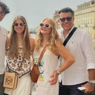 Carlos Calero junto con su familia