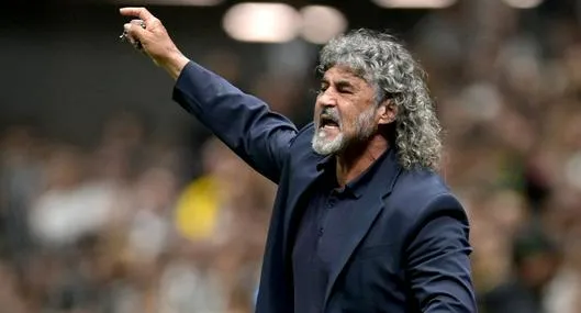 Leonel Álvarez hizo publicación que lo vincula como nuevo técnico de Nacional