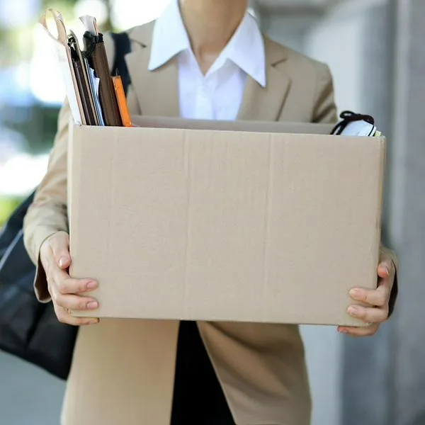 ¿Su empresa puede despedirlo por escándalos fuera del ámbito laboral?