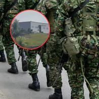 Ataque a base militar en Anorí, Antioquia: paquete explosivo, disparos y herido