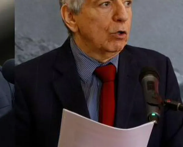 César Gaviria cargó contra política antidrogas del Gobierno: “El descertificado es Petro”