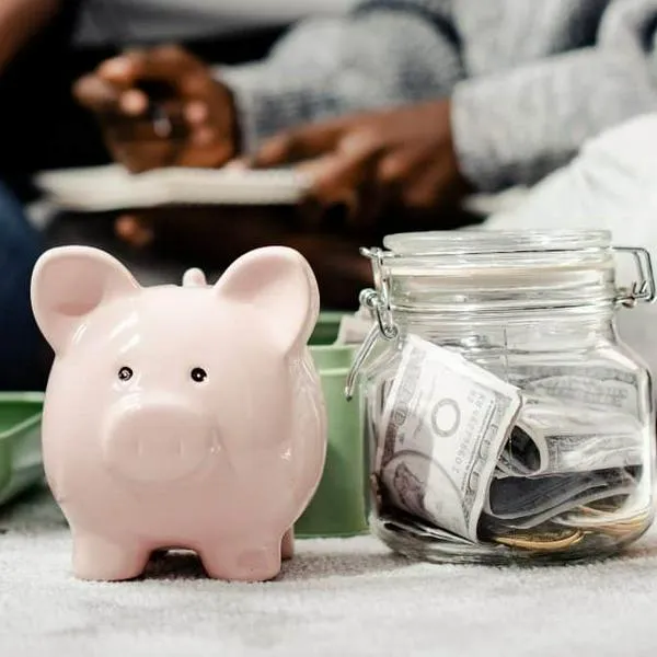Compensar da opción a afiliados para ahorrar con beneficios y créditos