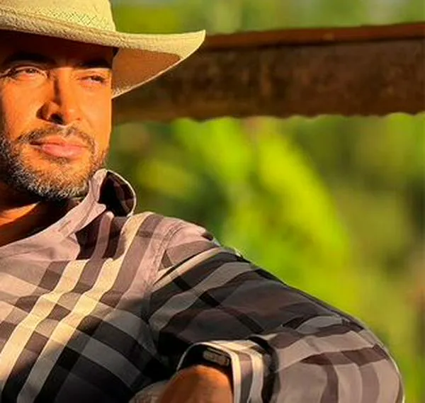 Jhon Álex Castaño: “Mi música se viralizó gracias a la piratería”