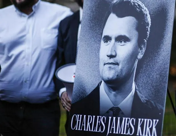En EEUU, empleados son despedidos por sus comentarios sobre la muerte de Charlie Kirk
