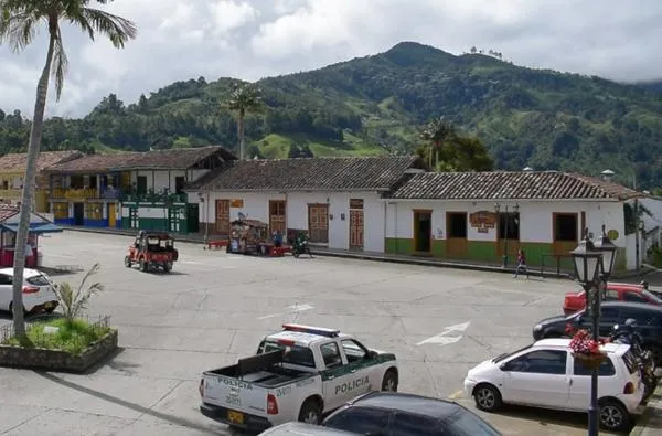 Uno de los destinos turísticos más visitados del Eje Cafetero celebra cumpleaños muy a su estilo