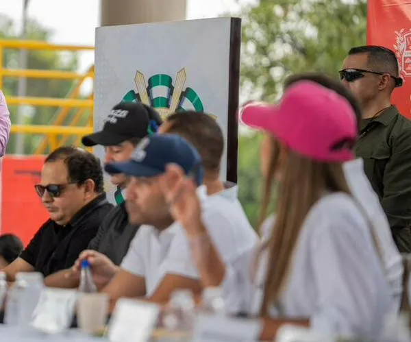 Gobierno realizó millonarios compromisos con los municipios del corredor minero