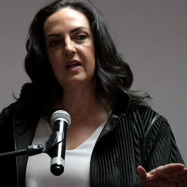 María F. Cabal habló sobre Claudia Tarazona y papá de Miguel Uribe Turbay