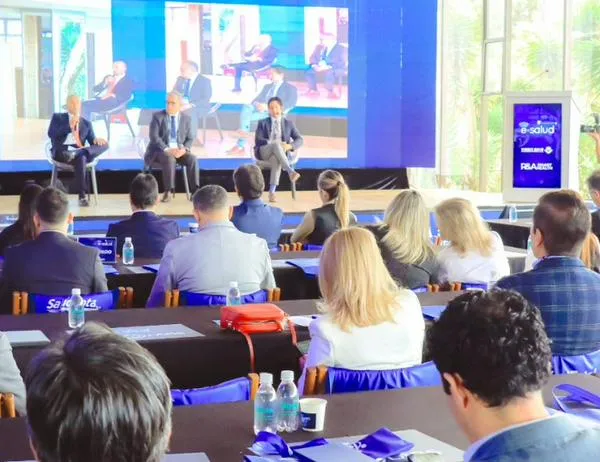 Salud digital en Bogotá: datos y tecnología para priorizar a pacientes crónicos 