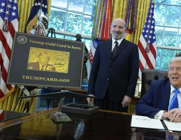 Trump impone el pago de 100 000 dólares para visa de trabajo en sector tecnológico
