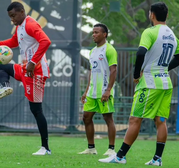 Envigado, con un pie en la B, recibe a un Alianza Valledupar que sueña con los ocho