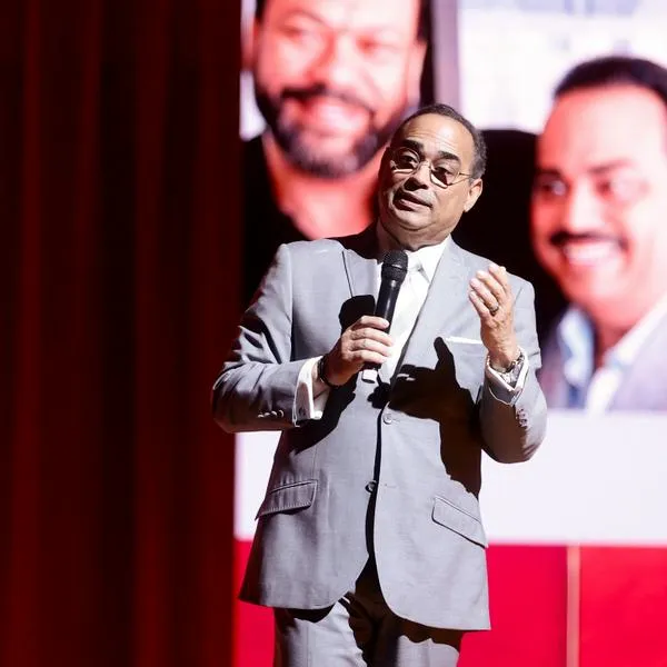 Visa por la que Gilberto Santa Rosa canceló conciertos en Colombia; le hicieron conteo regresivo y no pudo entrar al país. 