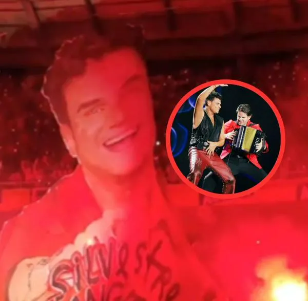 A Silvestre Dangond le armaron tifo en Barranquilla y hasta celebró con camiseta del Junior. Era su primera vez en el Metropolitano. 
