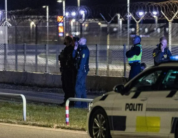 Drones sobrevuelan aeropuertos de Oslo y Copenhague: “un grave ataque”, denuncia Dinamarca