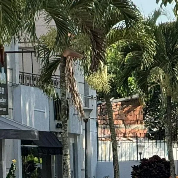 300 comparendos y 50 vehículos inmovilizados se registraron este día sin carro y sin moto en Cali