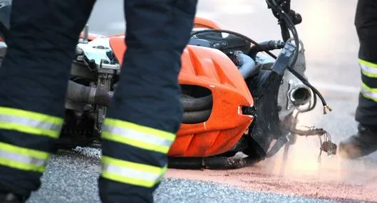 Grave accidente de tránsito: árbol cayó sobre padre e hijo y murieron