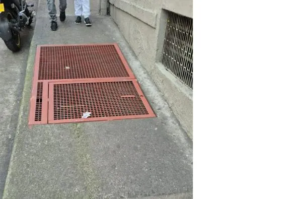 Manizales: reja levantada representaba riesgo para peatones, ahora garantizan su seguridad