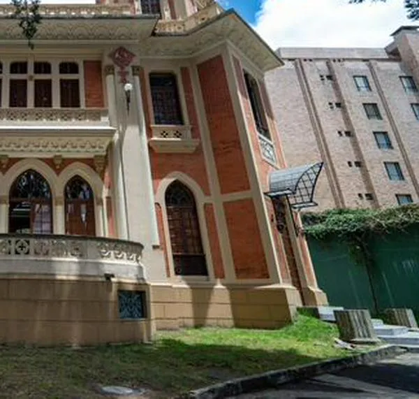 Villa Adelaida renace como Casa del Tejido Nacional tras extinción de dominio en Bogotá
