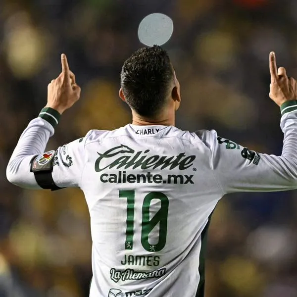 James Rodríguez rugió con el León, anotó gol en su regreso y puso asistencia