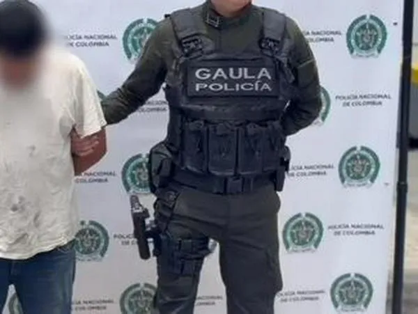 Extorsionista con detención domiciliaria pedía $2 millones por devolver un carro