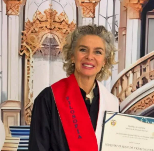 Margarita Rosa aclara por qué figura como estrato 3 y si recibió subsidio para estudiar en la Unad. Habría recibido un beneficio por un error. 