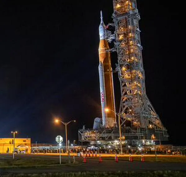 NASA anuncia misión tripulada que orbitará la Luna en 2026