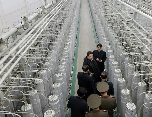 Seúl afirma que Corea del Norte posee hasta dos toneladas de uranio apto para crear 100 armas nucleares