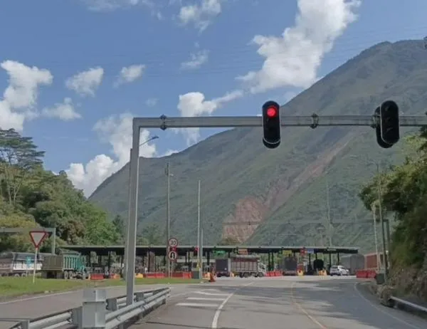 Así está la movilidad en la Vía al Llano hoy 25 de septiembre: continúa el pico y placa 4x2 