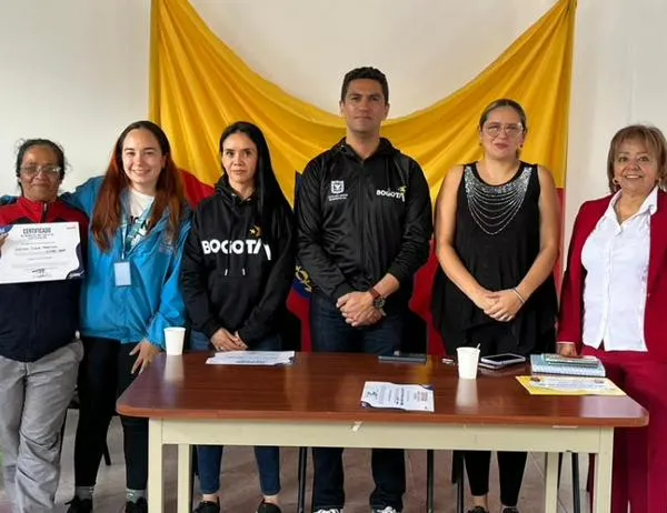 Los Mártires posesiona a sus consejeros locales y fortalece la planeación comunitaria 