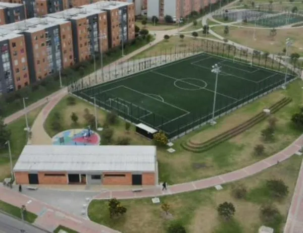 Te recordamos cómo reservar las canchas sintéticas en parques de Bogotá  