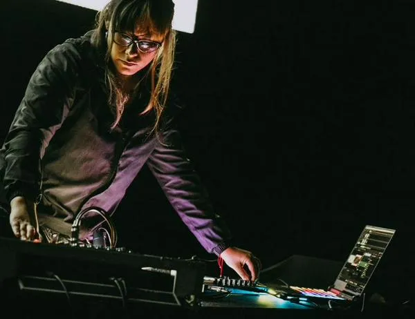 Conciertos, arte, gastronomía y moda: el Centro de Bogotá vive con Tardeando hoy viernes 26 de septiembre 