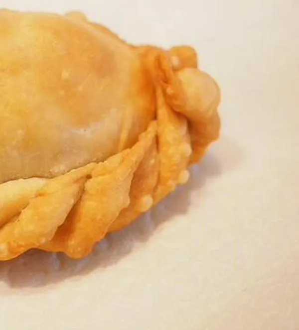 Empanadas crocantes con ají de lulo 