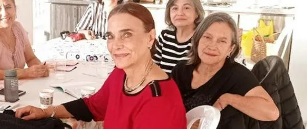 Este es el libro de siete mujeres pensionadas de Manizales, su primera antología de cuentos 