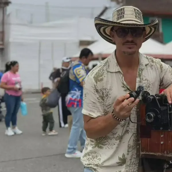 Nicolás Spath rescata la Foto Agüita en Filandia