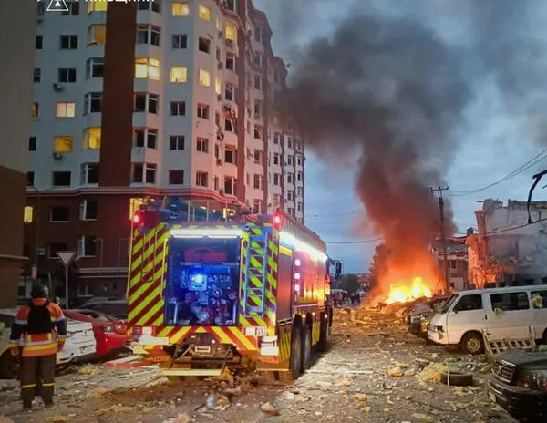 Ataque masivo con drones y misiles en Ucrania, al menos cuatro muertos en Kiev