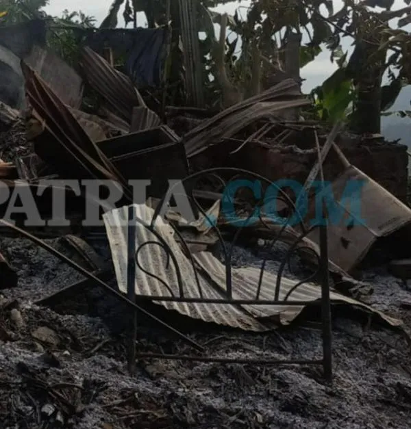 Lo perdió todo: incendio acaba con vivienda de adulto mayor en el occidente de Caldas