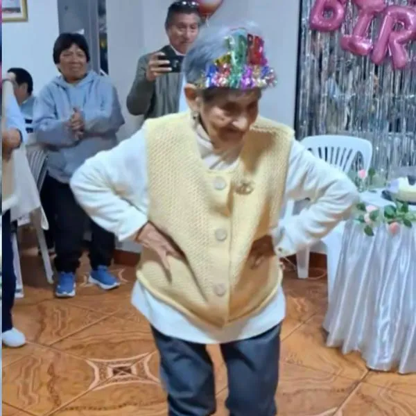 Sorpresa de abuela en su cumpleaños