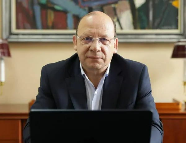 MinHacienda Germán Ávila renuncia a su visa de EE. UU. en solidaridad con el presidente Petro