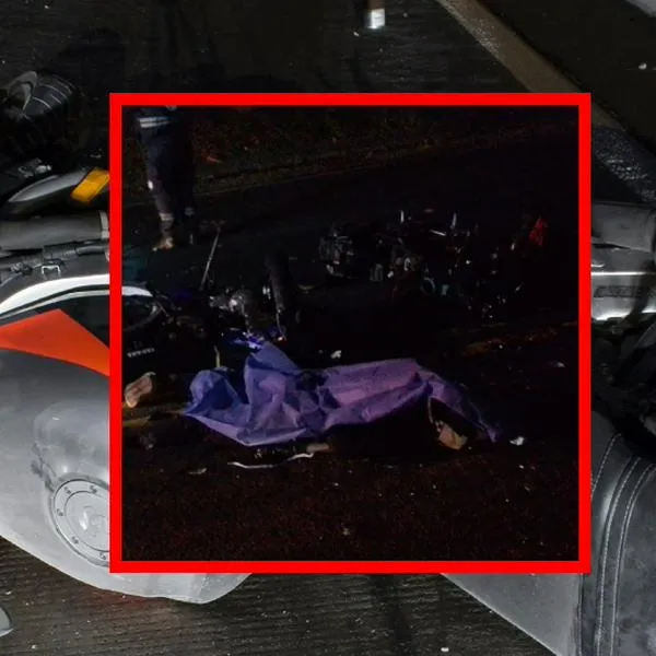 Grave accidente en vía La Mesa-Mosquera dejó dos motociclistas muertos