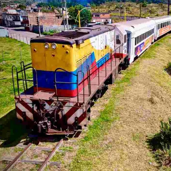Nuevo tren en Colombia ya comenzó a rodar después de 50 años