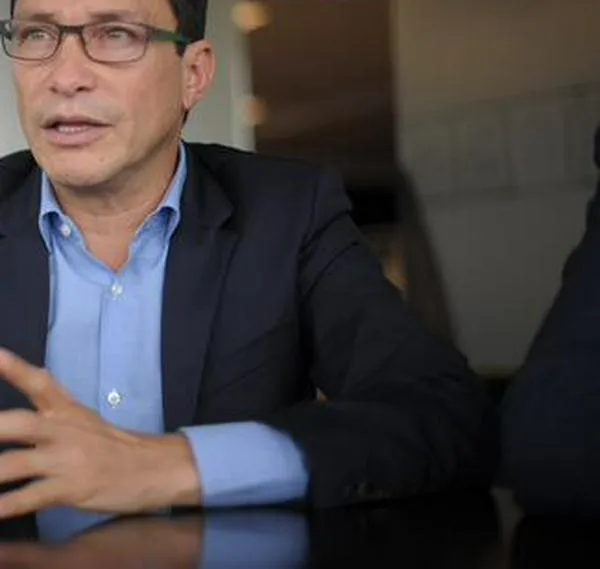Fiscalía acusa a exalcalde Caicedo por presuntas irregularidades en contrato de coliseo en Santa Marta